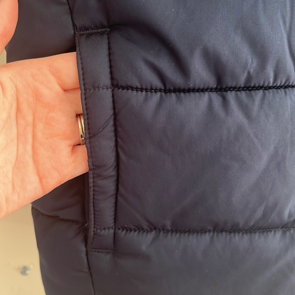 GAP Puffer Vest ColdControl Water Resistant L‎ Navy Kids Winter Fall Casual - Picture 5 of 6